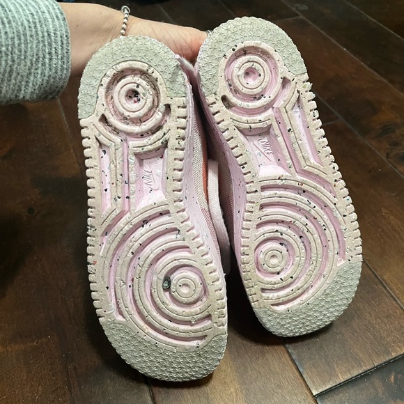 Pink Nike Air Force 1 crater flyknit shoes - Picture 2 of 4